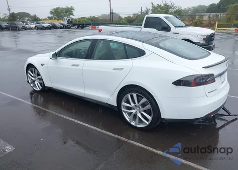 2013 Tesla Model S Performance из США, поврежденный, VIN 5YJSA1CP3DFP05886